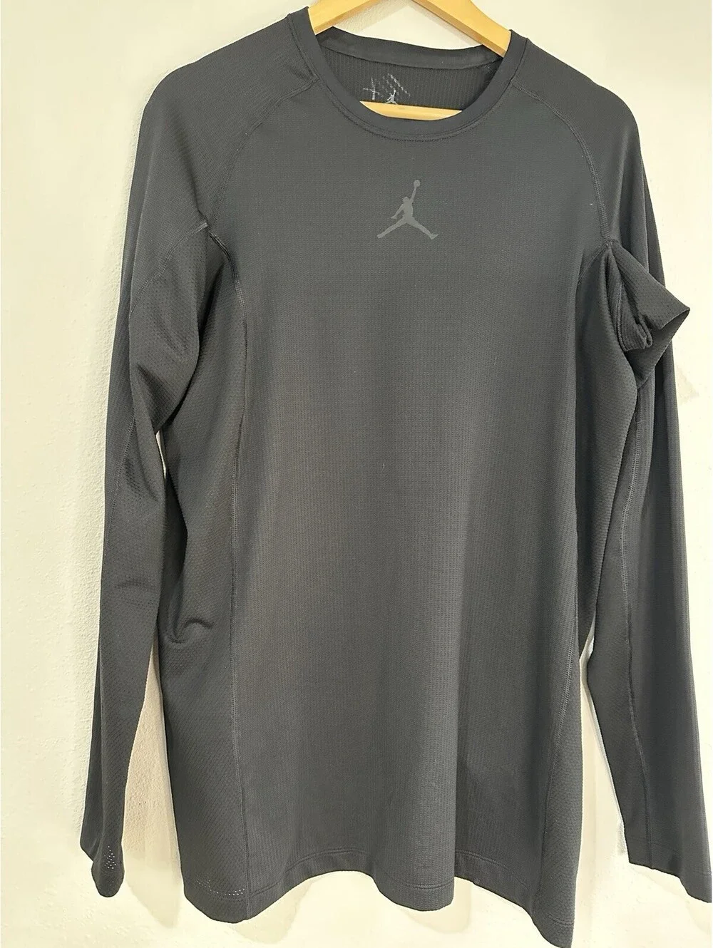 Jordan Training Dri Fit Long Sleeve For Sports, Training OrCasual Wear.  Black L